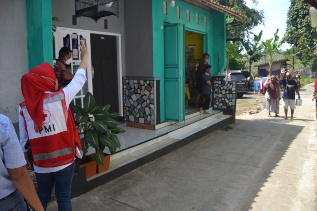 PMI Purbalingga Bantu Makanan Untuk Warga Isoman di 3 Kecamatan