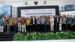 Hadiri Pengukuhan Pokja Newsroom Jaga Desa, Hasyim Djojohadikusumo Tegaskan Jakarta Aman dan Kondusif