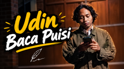 Udin Baca Puisi